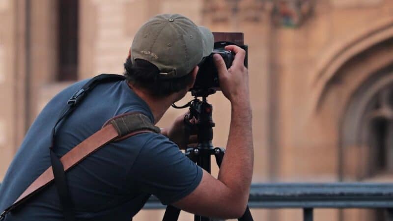 Jak zarabiać na fotografii? Praktyczny przewodnik dla pasjonatów