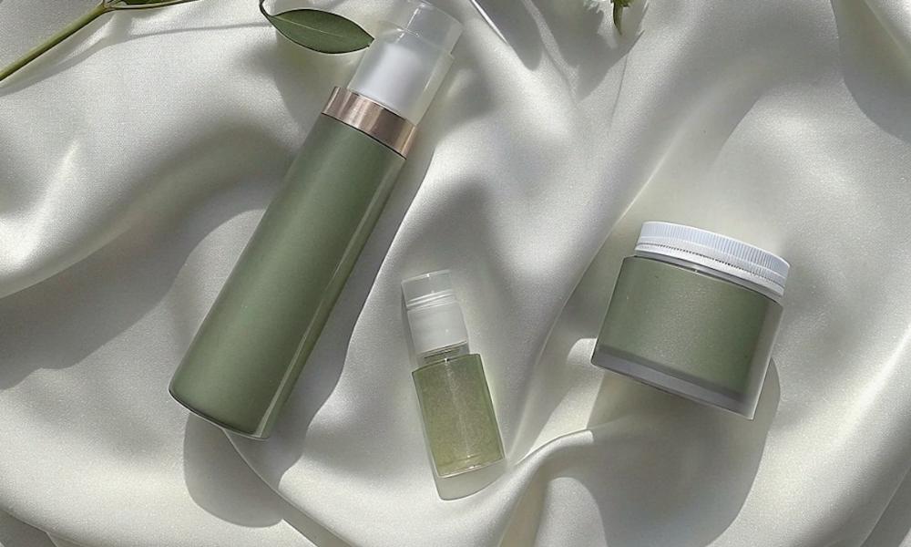 Polskie kosmetyki ekologiczne: odkryj marki, które podbijają serca i pielęgnują z natury